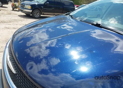 2017 Chrysler Pacifica Touring-L z USA, uszkodzony, nr VIN 2C4RC1BG7HR514864